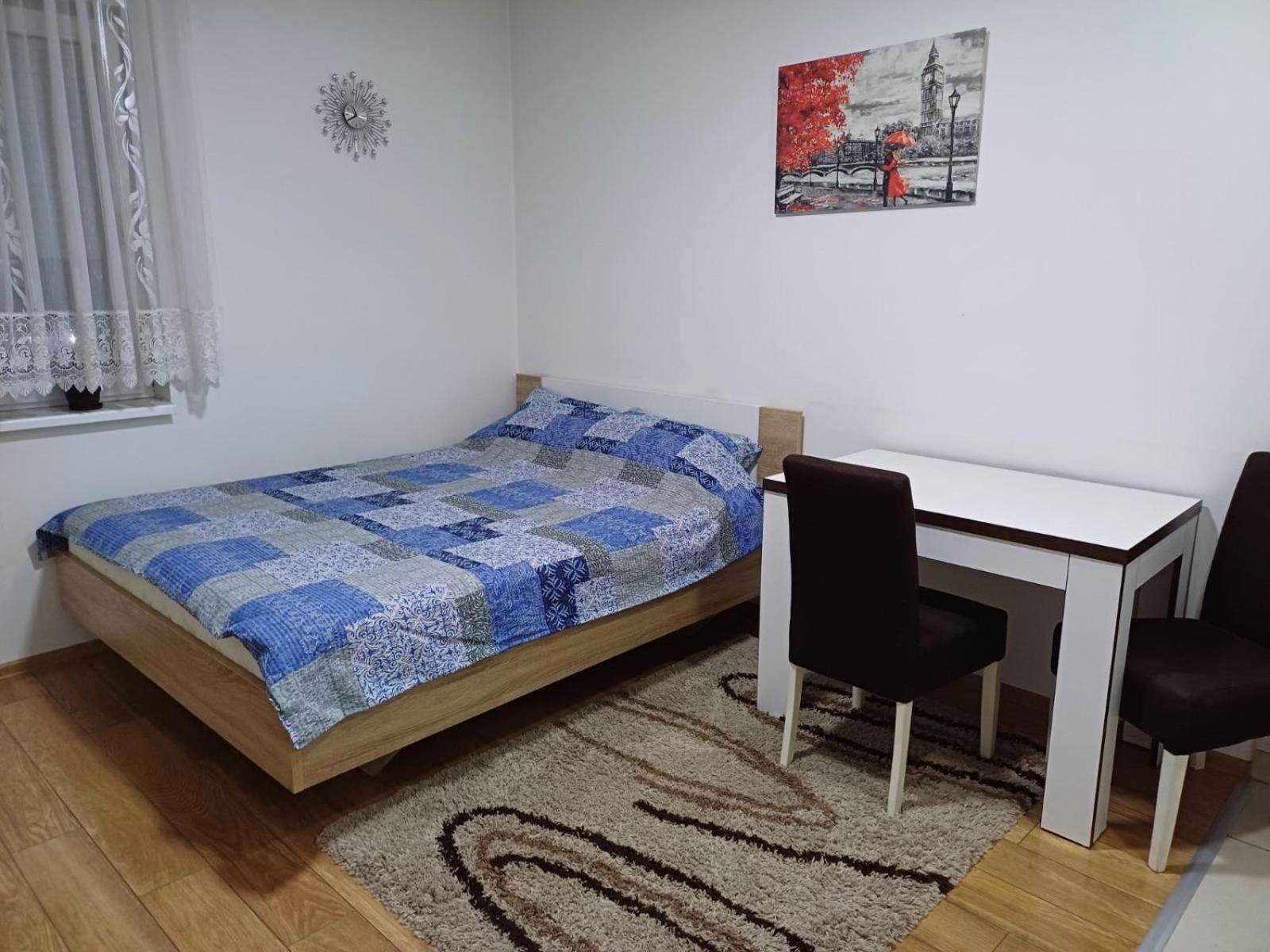 Stan Na Dan Apartment Loznica Luaran gambar